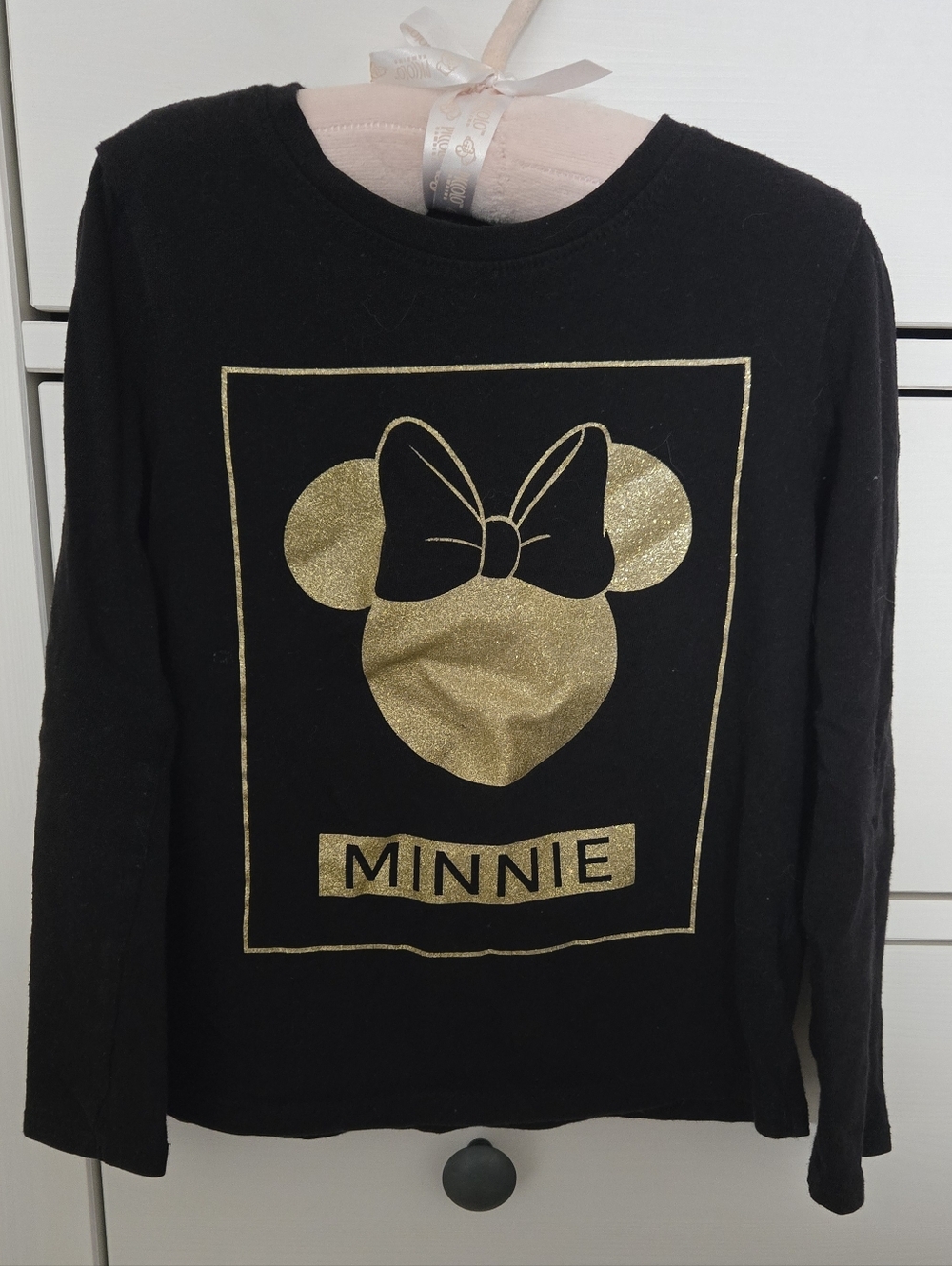Old Navy Black Long-Sleeve Minnie Graphic Tee with Gold Glitter